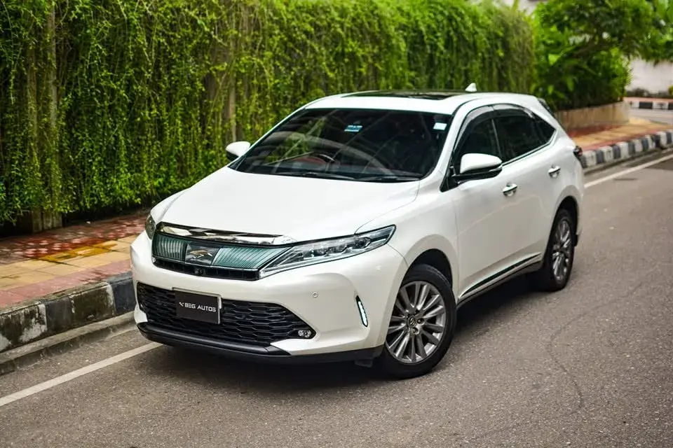 2020 Toyota Harrier Premium